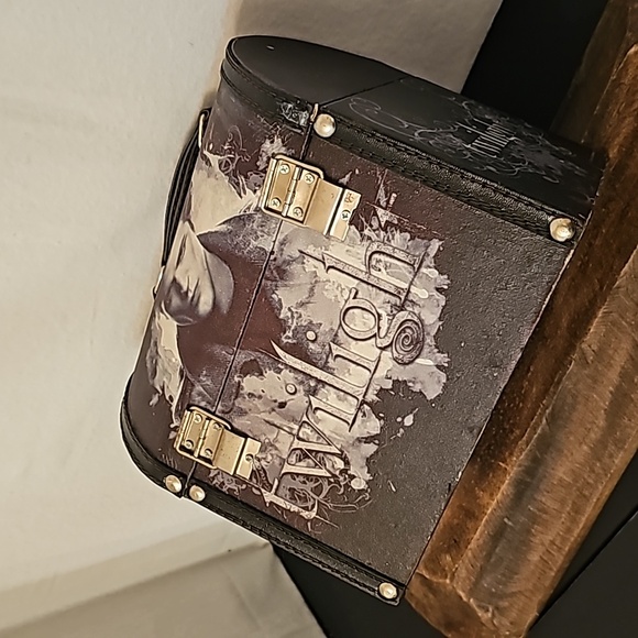 Mini Twilight Trunk - Picture 5 of 7